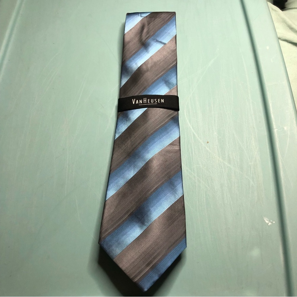 Van Heusen Mens Neck Tie